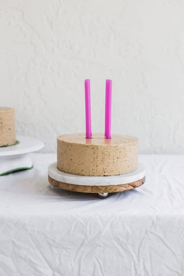 How To Properly Assemble And Stack A 2-tier Cake With Support